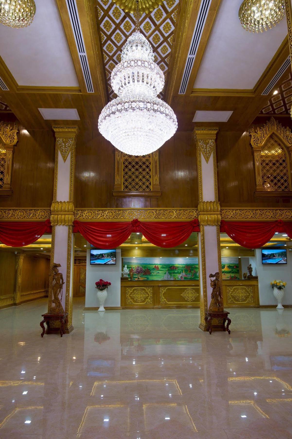 Su Tine San Royal Palace Hotel Баган Экстерьер фото